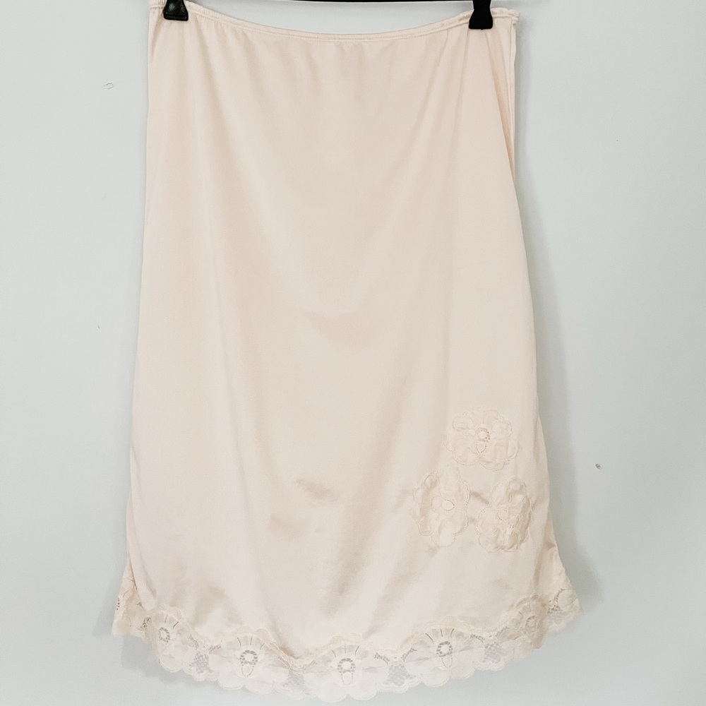 Elegant Cream Lace Trim Slip Skirt
